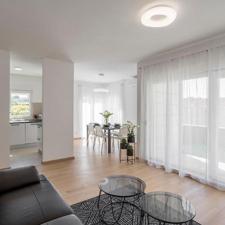 Coastal Apartment 1 Сплит Екстериор снимка