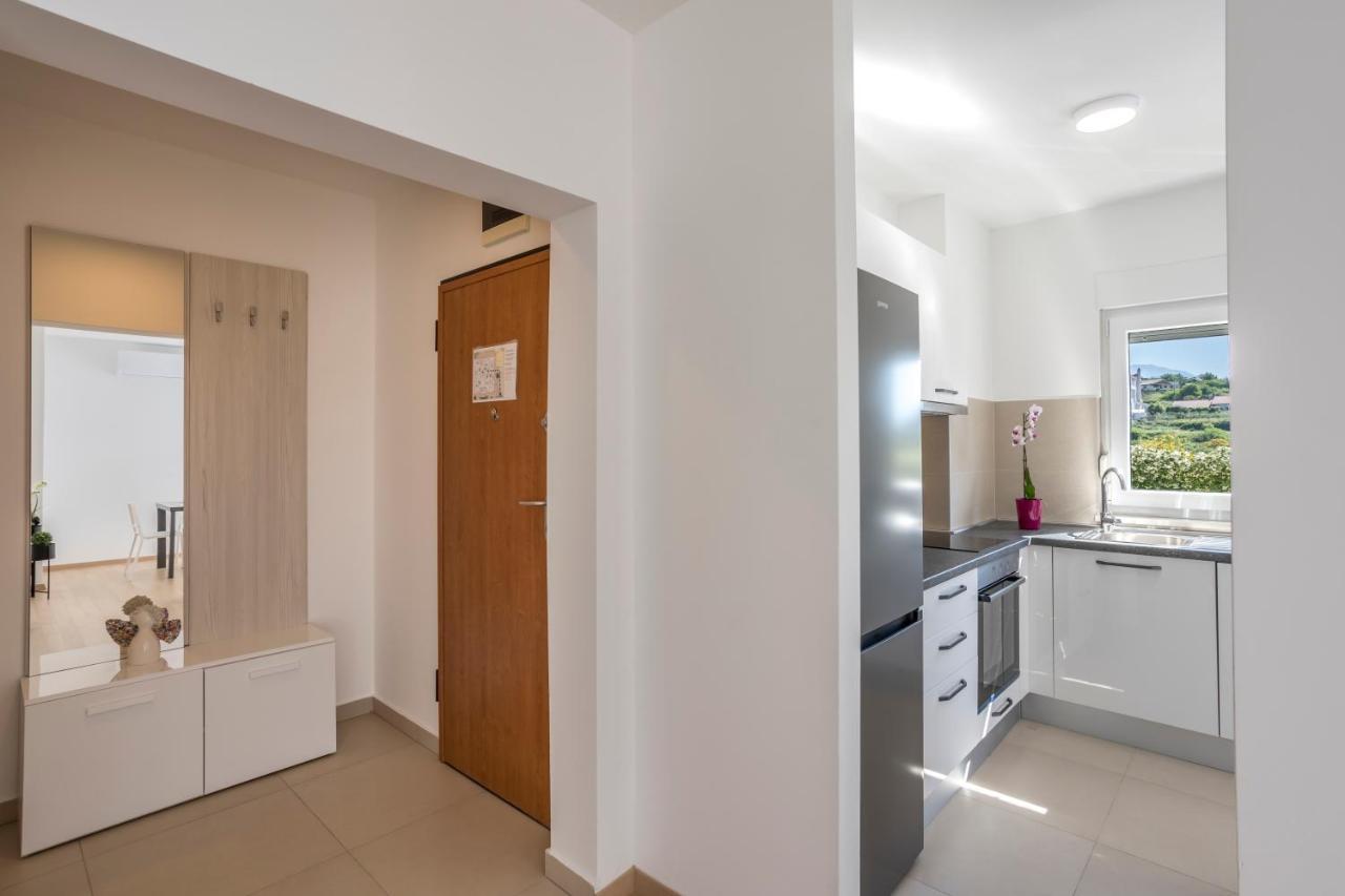 Coastal Apartment 1 Сплит Екстериор снимка
